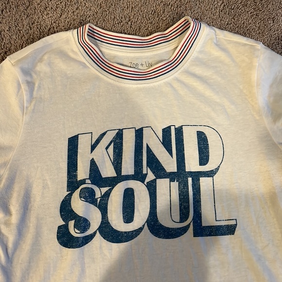 “Kind Soul” short sleeve tshirt - Picture 2 of 2